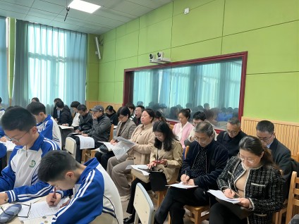 1711680039977766.jpg 上课照片12.jpg
